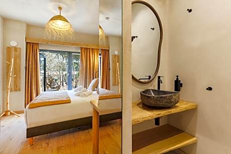 Double Room with Terrace