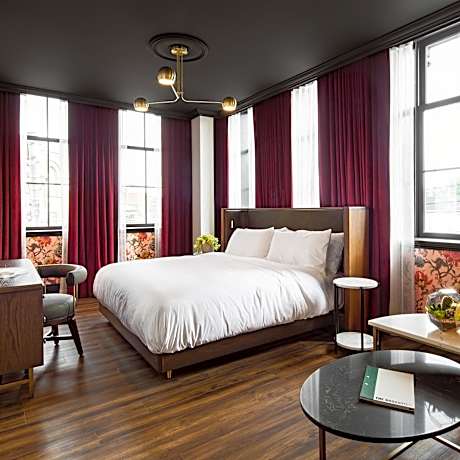 King Room with City View