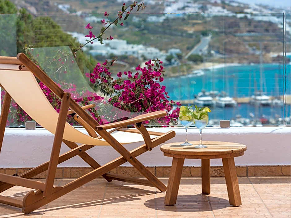 Rhenia Mykonos Hotel & Bungalows