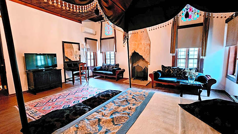 Otantik Hotel & Spa