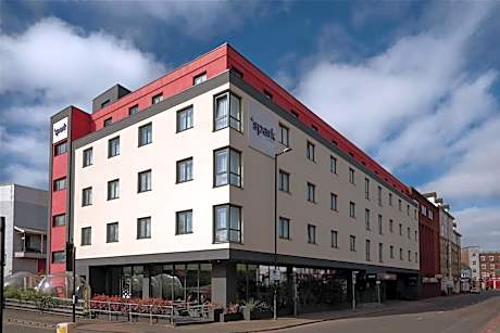 Spark by Hilton Luton