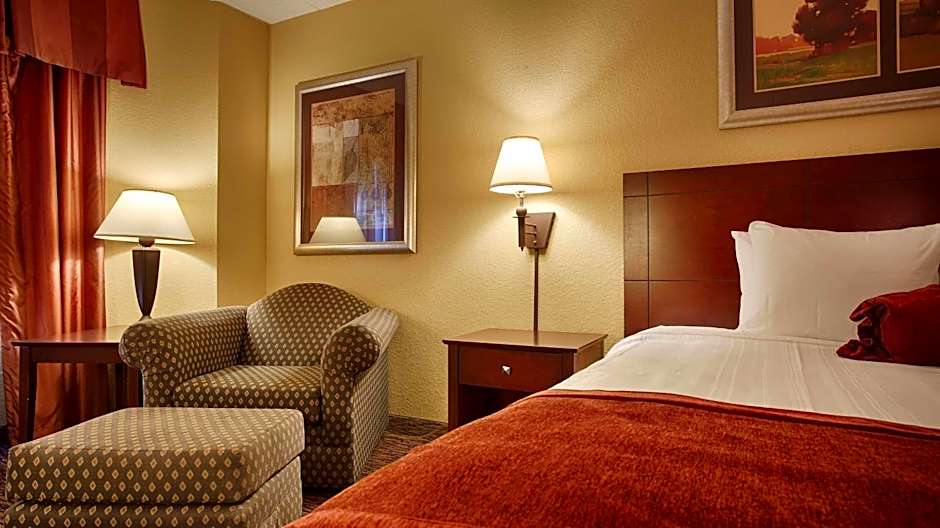 Best Western Plus Dakota Ridge