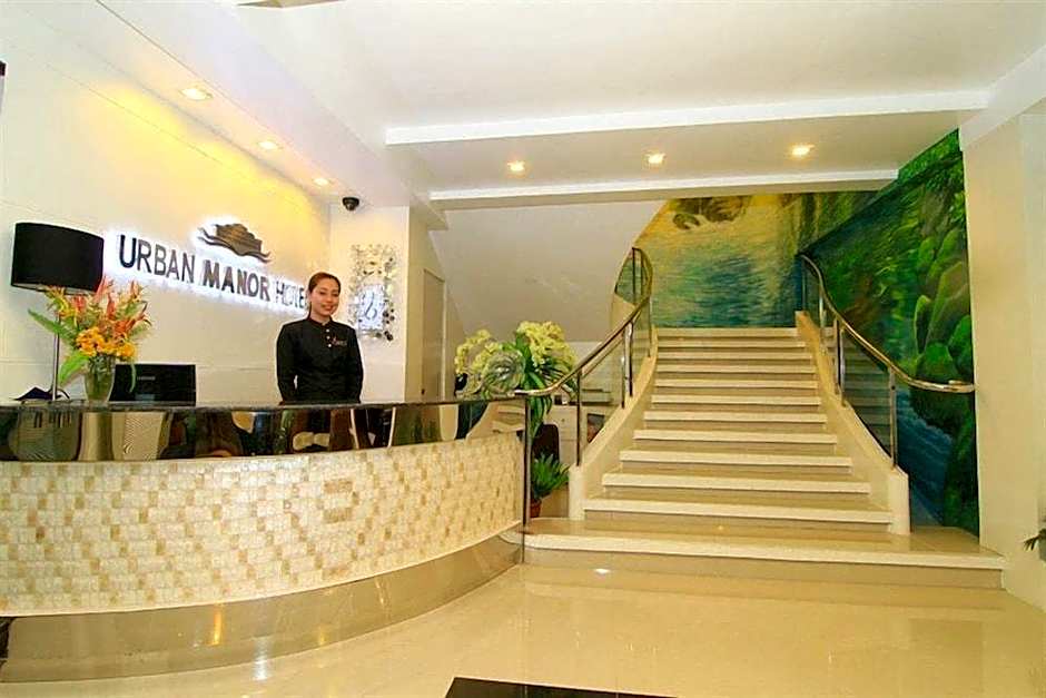 Urban Manor Hotel