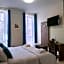 SQUARE HOTEL