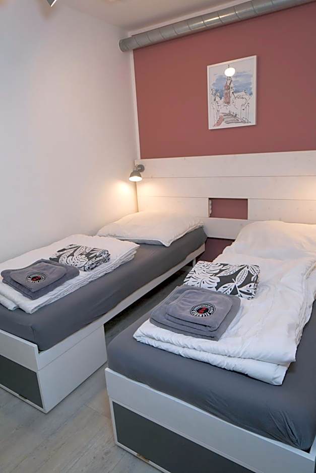 Flensbed Hotel & Hostel