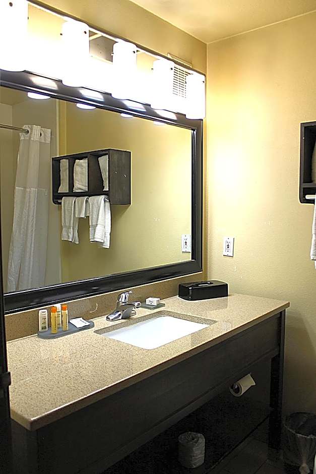 La Quinta Inn & Suites by Wyndham Boise Airport