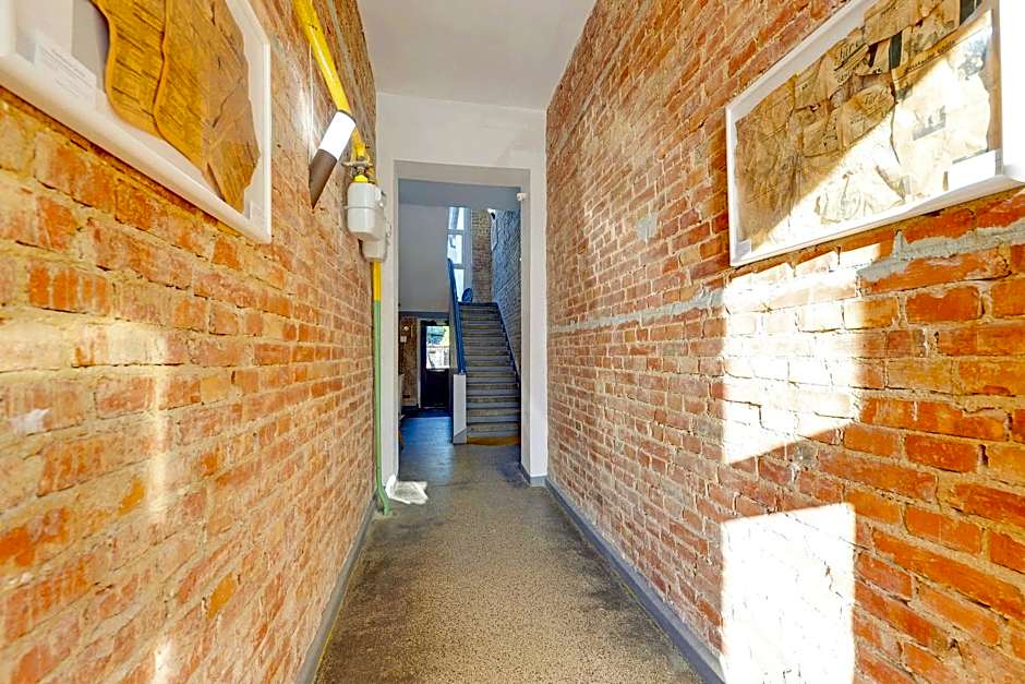 Kamienica Gdynia hotelowe komfortowe łóżka, plaża Orłowo molo