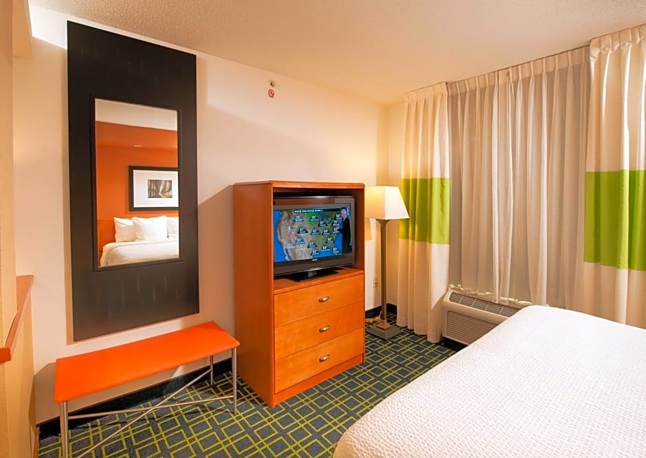 Fairfield Inn & Suites by Marriott Brunswick Freeport