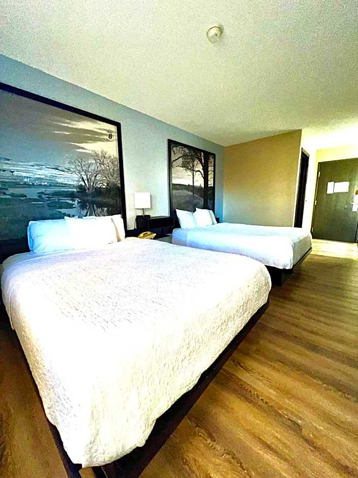 Super 8 by Wyndham Estherville