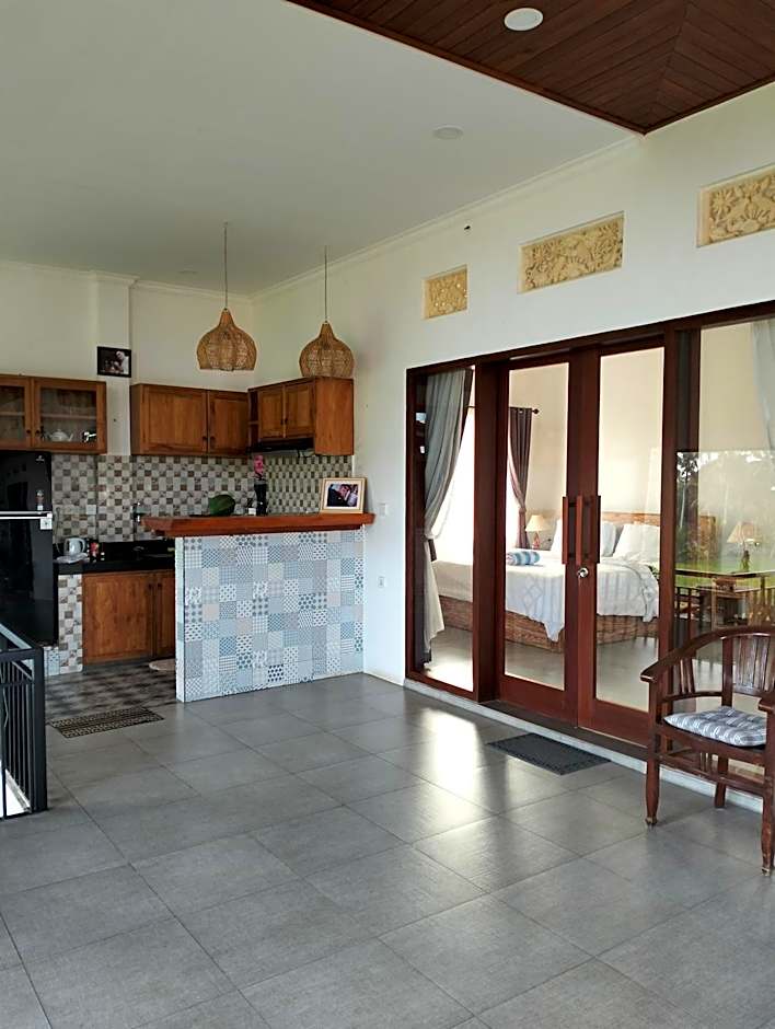 Puri Anyar guest house