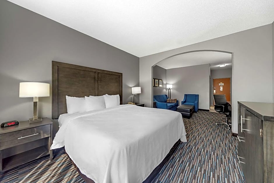 Comfort Inn and Suites Quail Springs