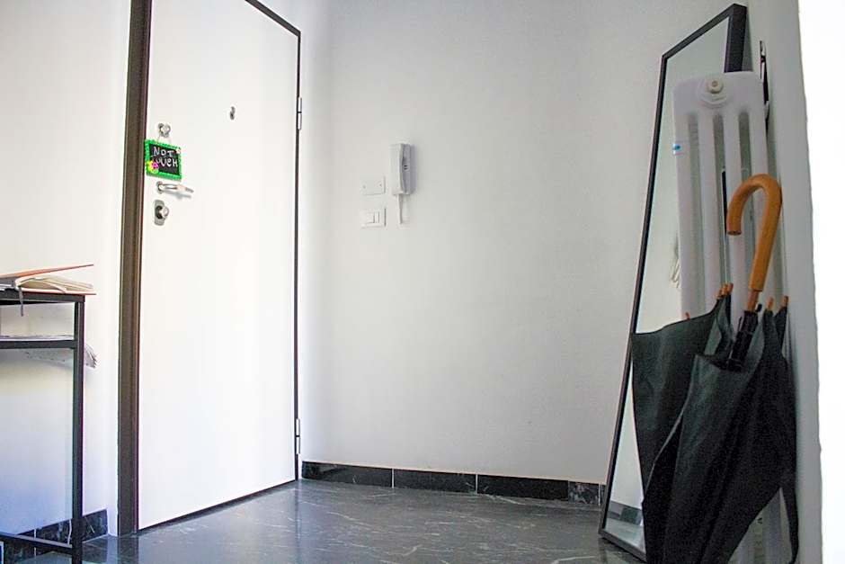 A Due Passi Dal Lumiere – Bologna, KY