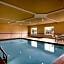 Country Inn & Suites by Radisson, Valparaiso, IN