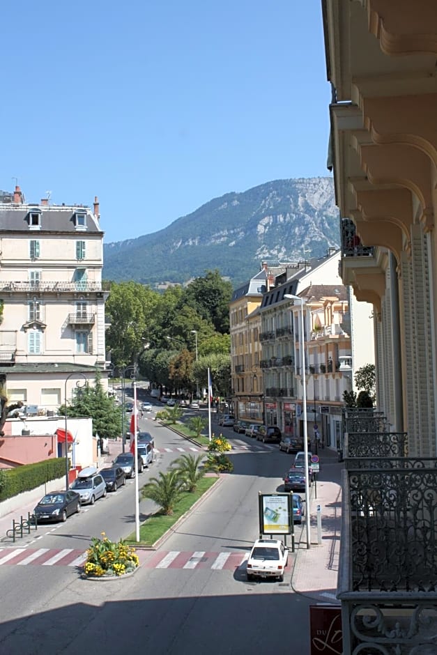 Hotel Savoy