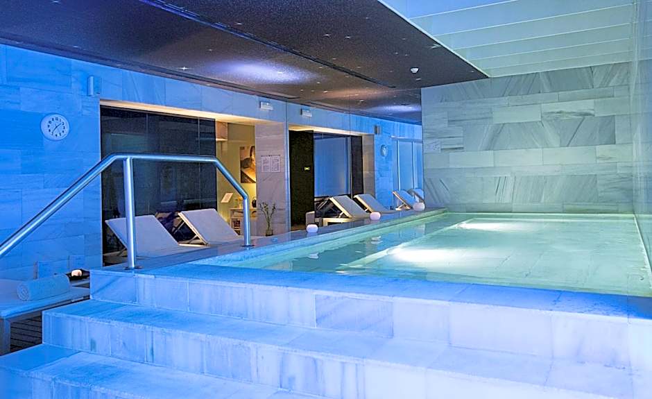 Hospes Palacio De Los Patos, a Member of Design Hotels