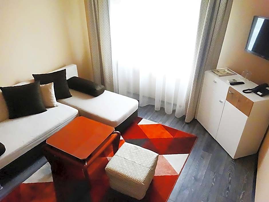 Hotel Simona Complex