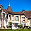 Le Petit Château