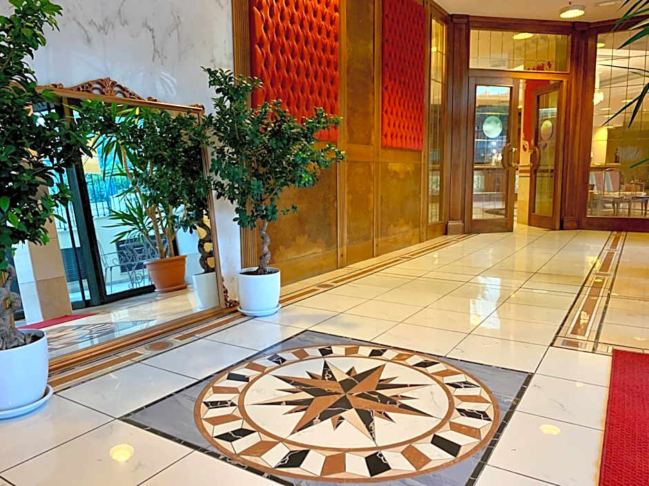ALI HOTELS - Palace
