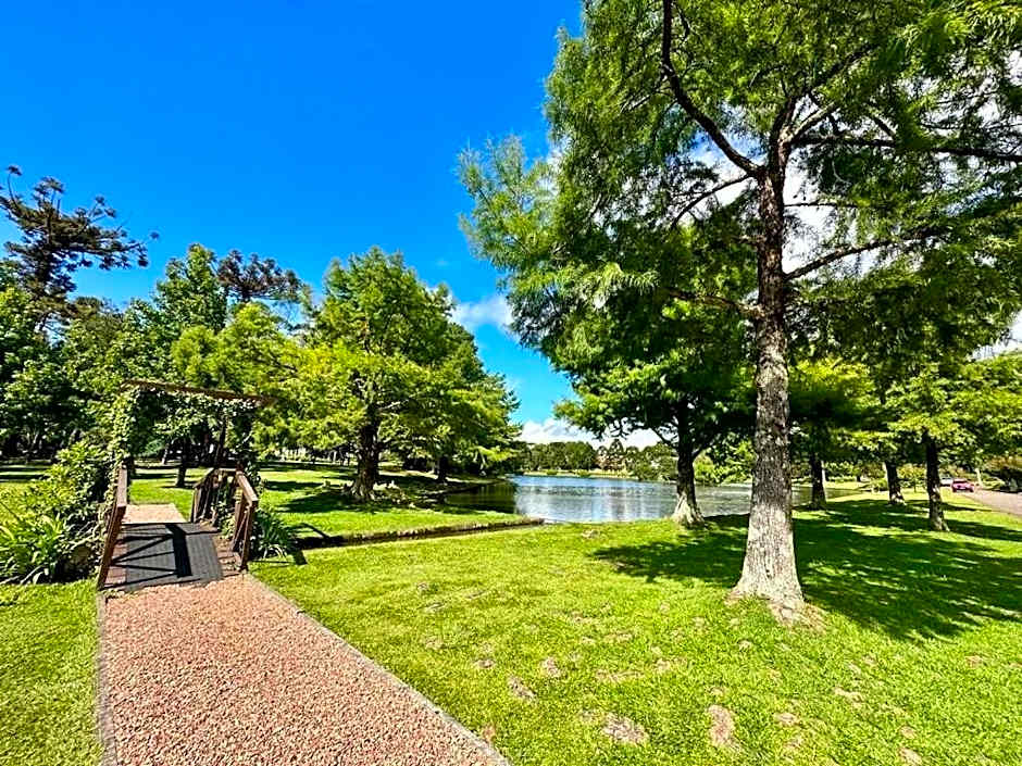 Fantástico Studio Royal Laje de Pedra MV (3022)