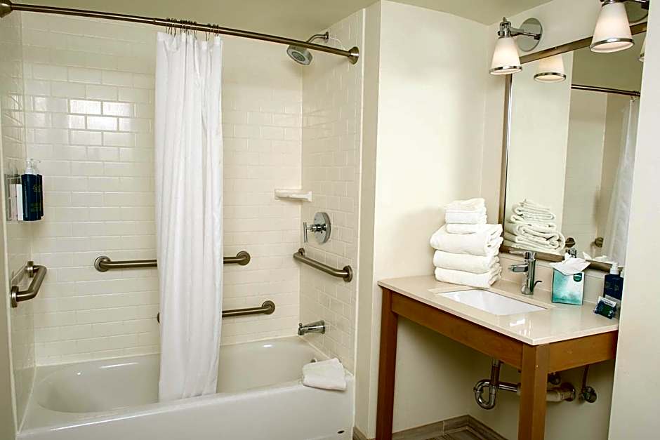 Four Points by Sheraton Midland