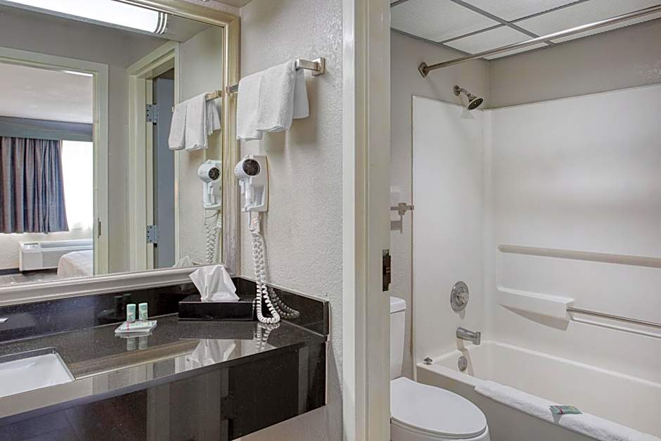 Best Western Executive Inn