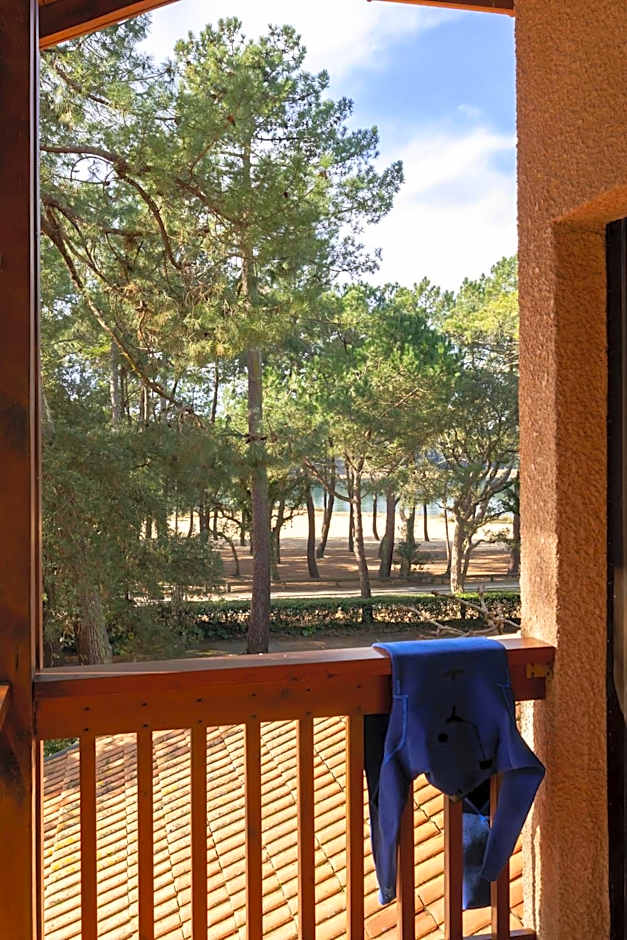 Résidence Hôtelière les Acanthes