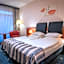 SkyHotelGwarna