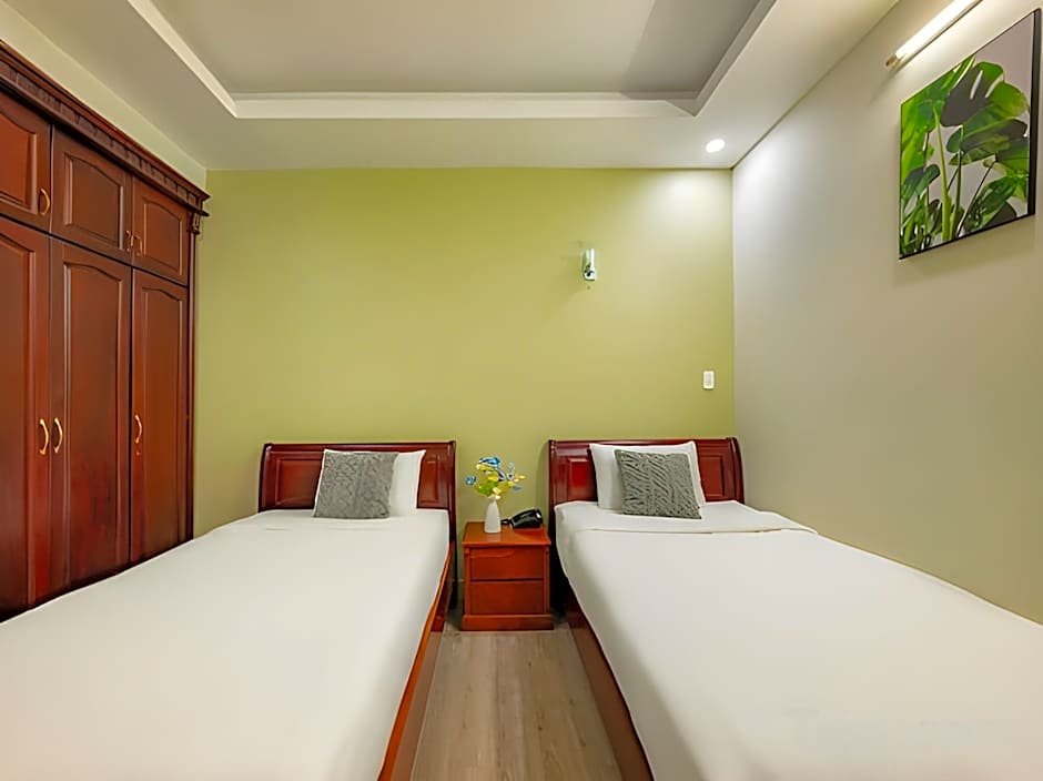 Cactusland Hotel Tan Binh