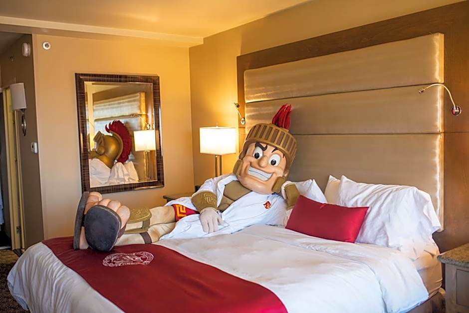 USC Hotel