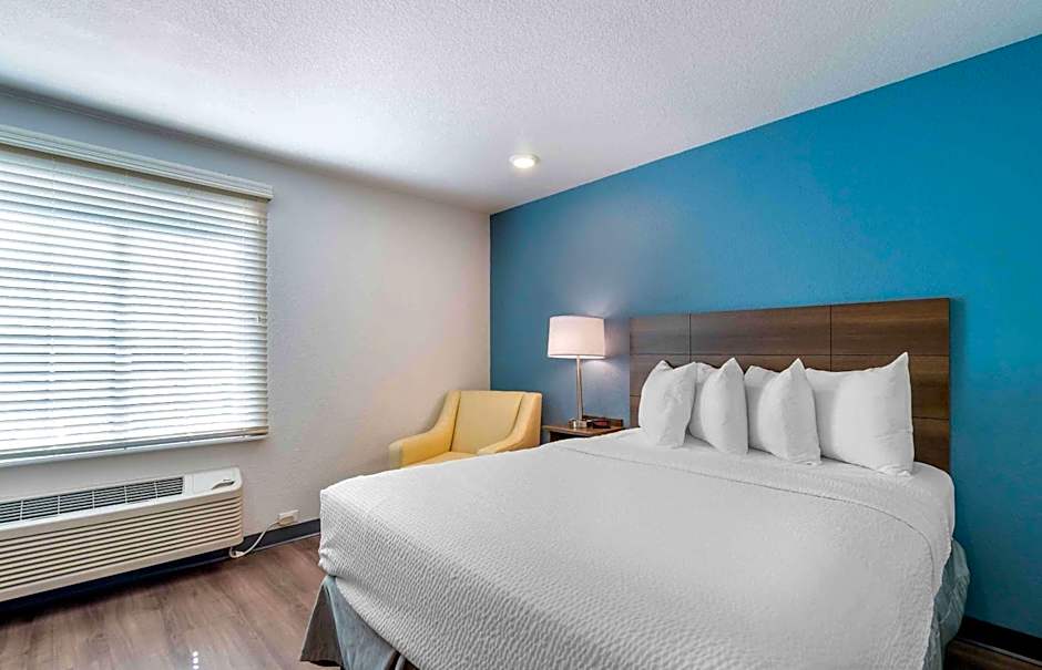 Extended Stay America Suites - Clearwater