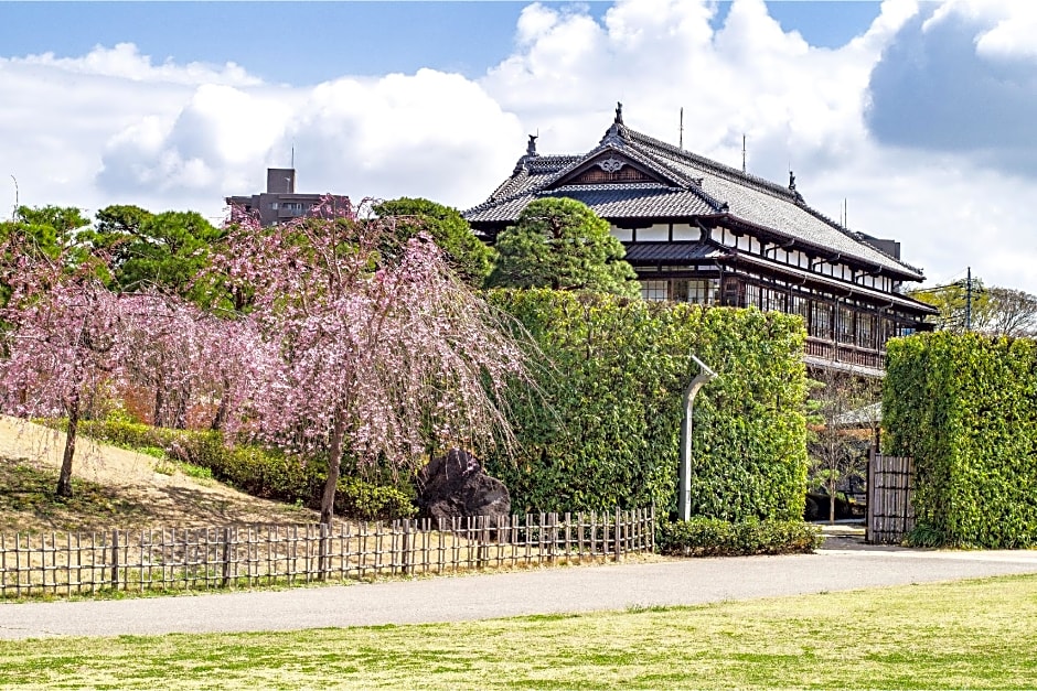 Racine Shinmaebashi