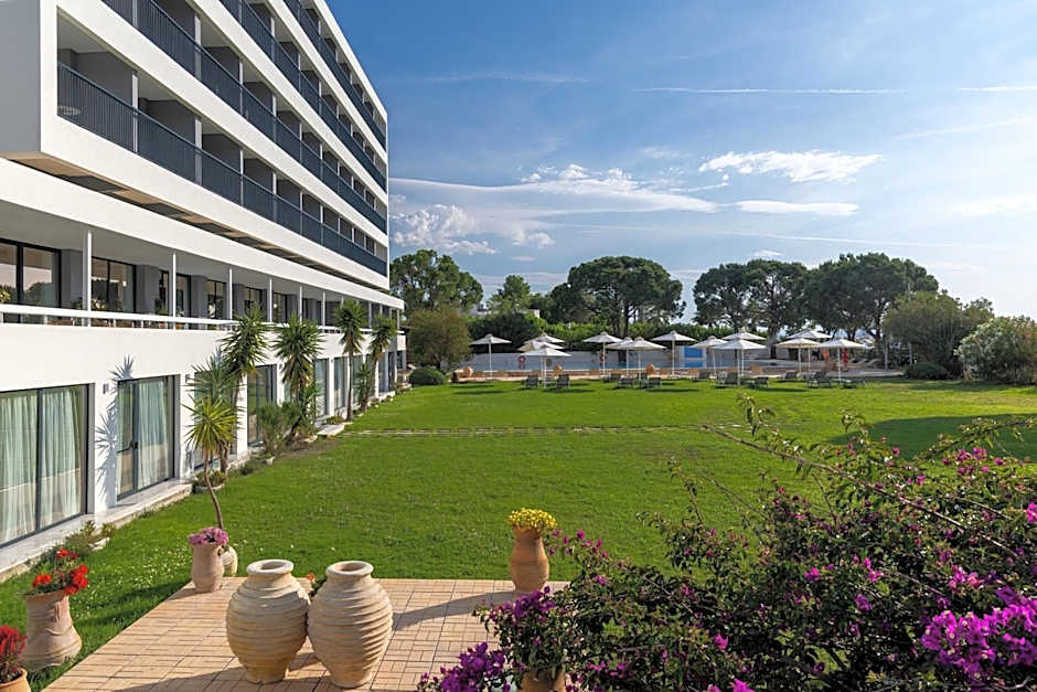 Airotel Achaia Beach