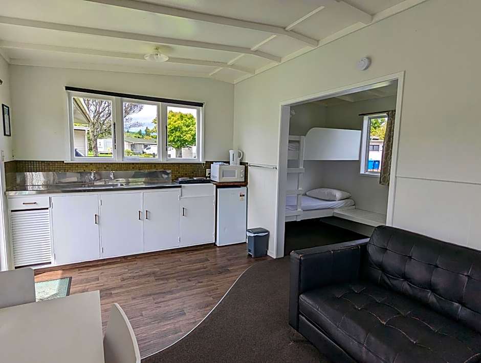 Holdens Bay Holiday Park