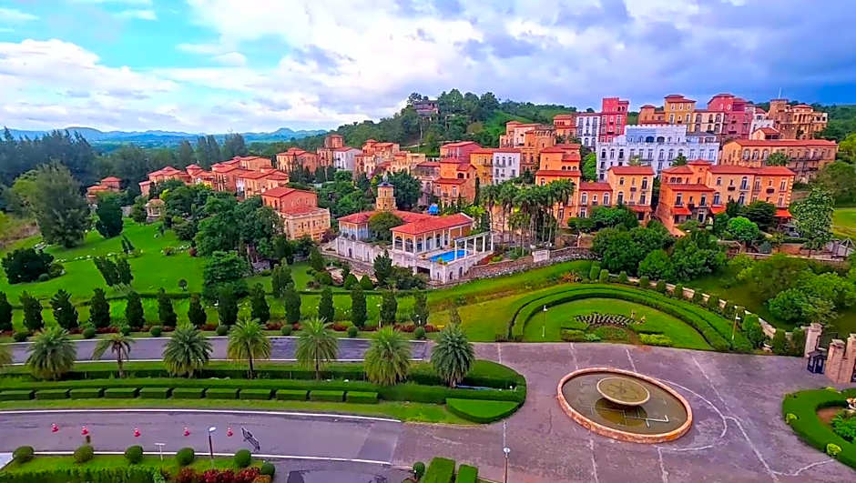 Villa Primo Eyrie Khaoyai near Toscana
