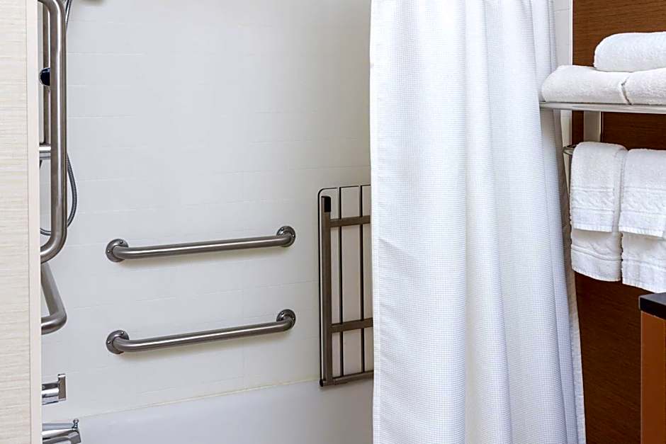 Fairfield Inn & Suites by Marriott Galesburg