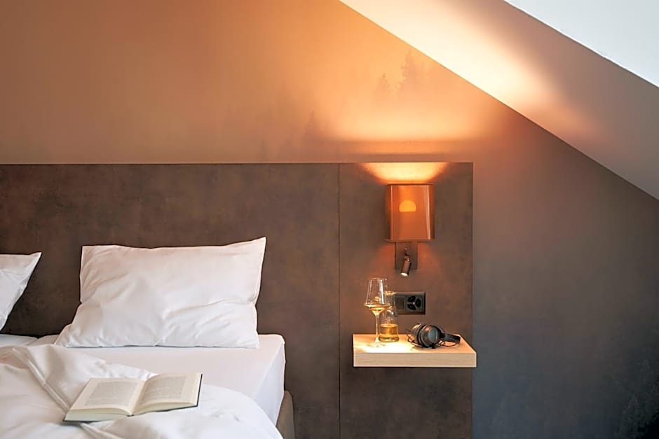 The HEY HOTEL