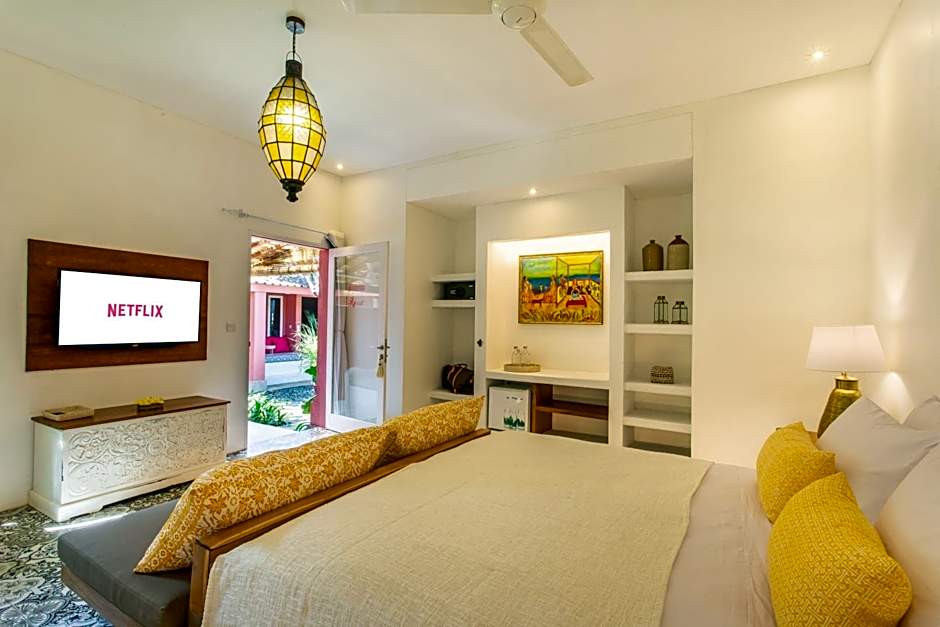 PinkPrivate Sanur - for Cool Adults Only