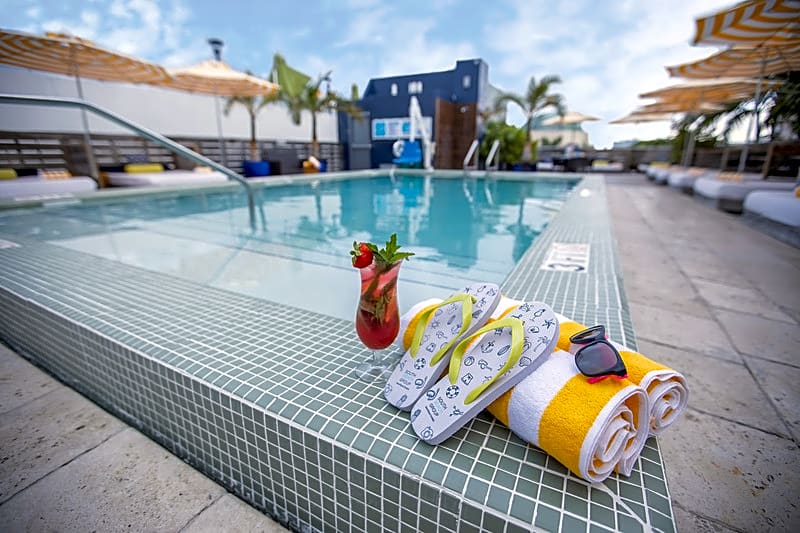 Catalina Hotel & Beach Club