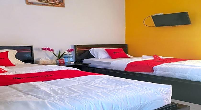 RedDoorz near RSUD Kota Luwuk