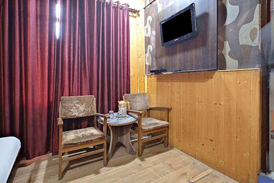 Hotel Azad by OYO – Srinagar, PA