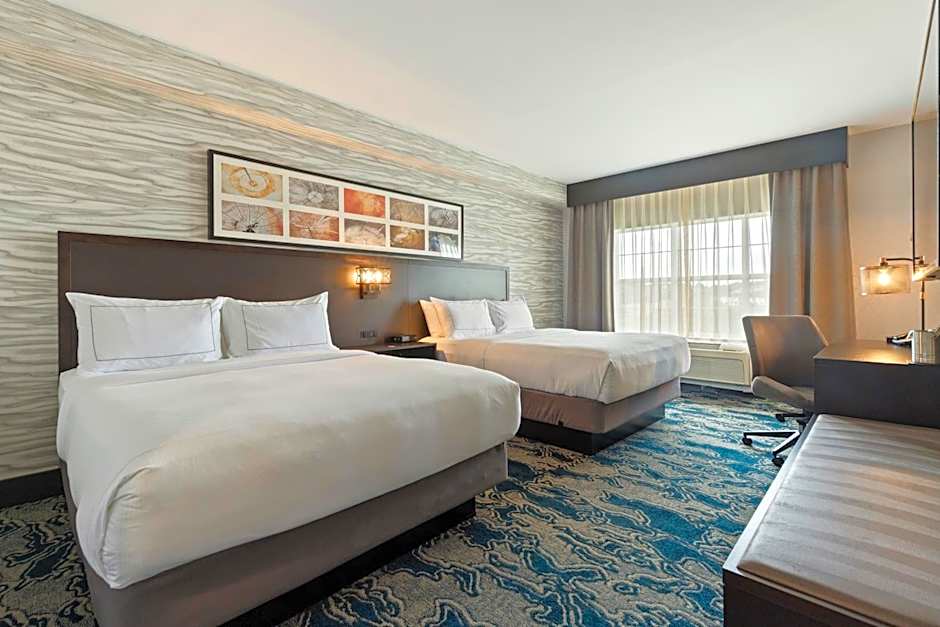 DoubleTree By Hilton Front Royal Blue Ridge Shadows