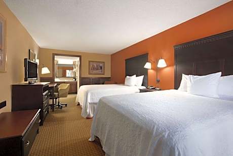 Queen Room with Two Queen Beds - Non-Smoking