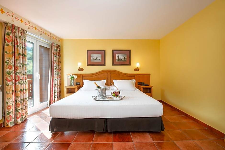 Ski Plaza Hotel & Wellness
