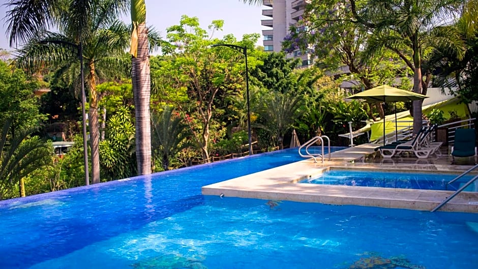 Holiday Inn Express & Suites Cuernavaca By IHG