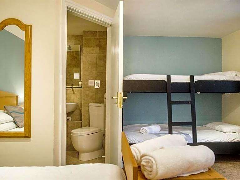 Wellington Hotel