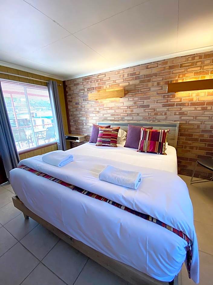 PROSERPINE MOTOR LODGE