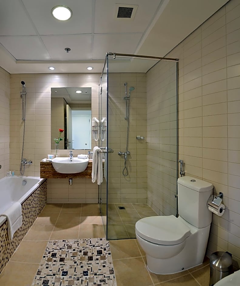 Oaks Liwa Heights Hotel Apartments