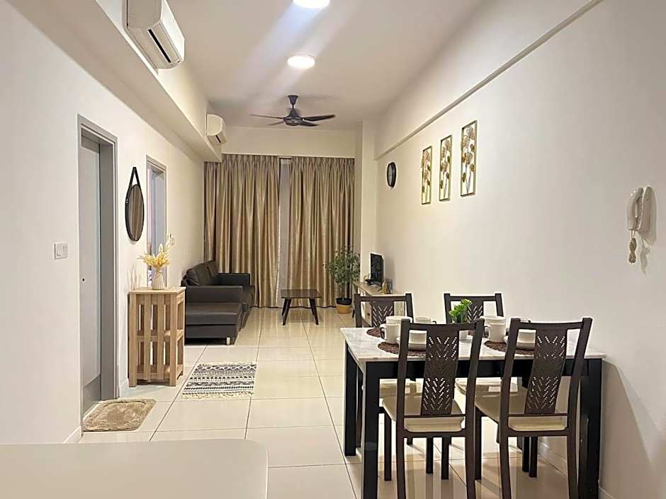 Sutera Avenue The residences, Opposite Imago Shopping Mall, NDS Homestay