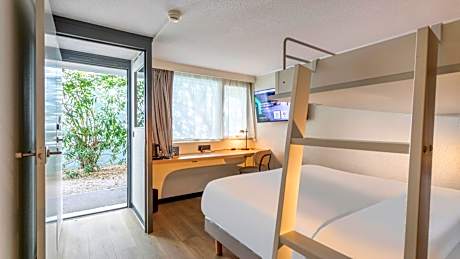 Standard Room - 1 Queen Bed 1 Bunk Bed