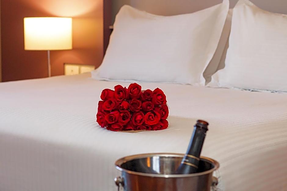 NH Curitiba The Five